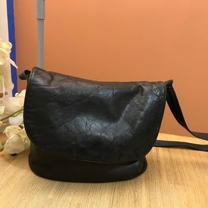 Shafmaster Leather Company black shoulder Bag named - private lock